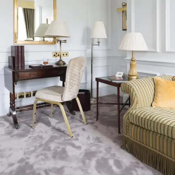 Antibes Carpet in Dubai